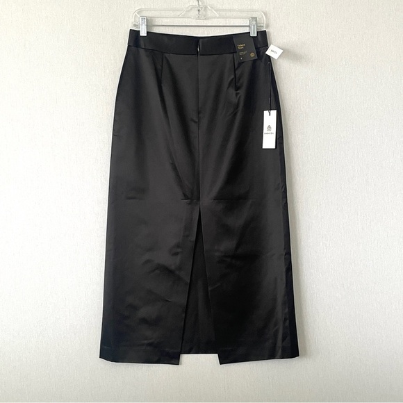 Aritzia Babaton Trinity Skirt in Black - Picture 4 of 10